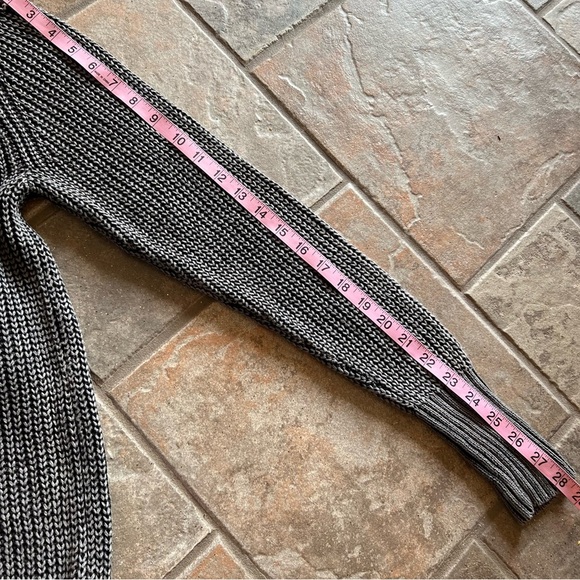⭐️BOGO FREE⭐️FREE PEOPLE "Half Moon" EUC Halter Sweater Grunge Distressed S - Picture 9 of 11